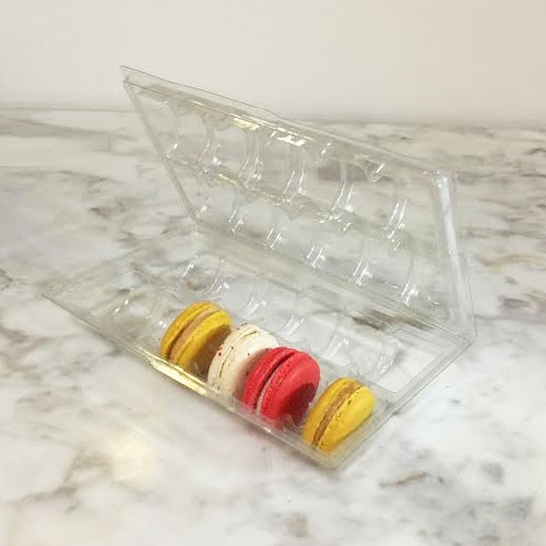 Clear Macaron Blister Box for 12 Bigger Macarons - Pack of 20 Boxes